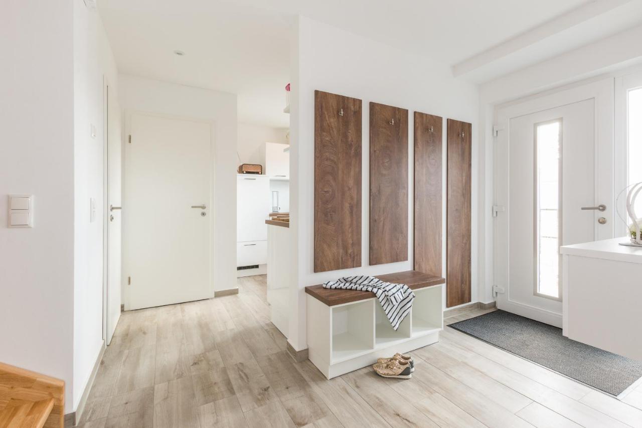 Ferienhaus-See-Sauna-Kamin-Hund Mit E-Ladestation クラーコー・アム・ゼー エクステリア 写真